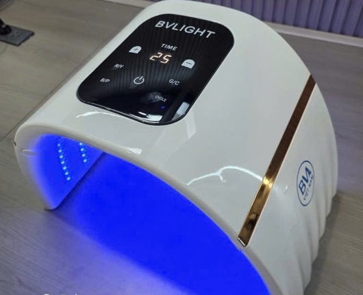 MÁY ÁNH SÁNG SINH HỌC 7 MÀU BVLIGHT - MÁY CHĂM SÓC DA CHO SPA VÀ THẨM MỸ VIỆN